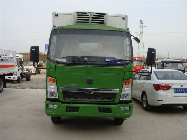 sino-Euro3-diesel-6-wheel-right-hand_副本